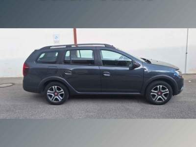 Dacia Logan MCV 1.5 Blue dCi 95CV Start&Stop Comfort Grigio usata Feltre