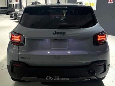 Jeep Avenger Avenger 1.2 turbo mhev Overland 4xe 145cv edct6 Grigio usata Rondissone