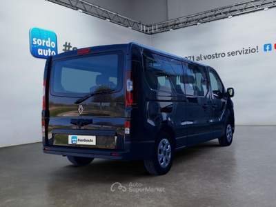 Renault Trafic BluedCi 150CV Passo lungo Nero usata Castagnaro