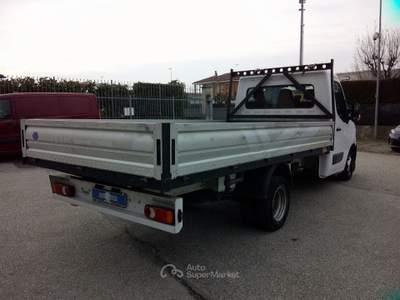 Renault Master T35 2.3 dCi 145 L3 Pianale Cabinato Energy Ice Bianco usata Fossano