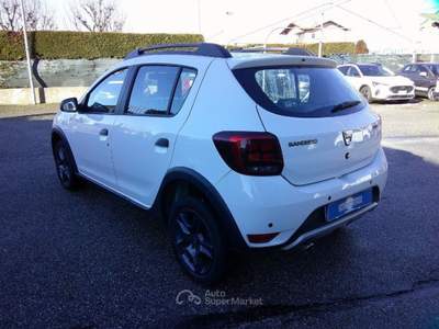 Dacia Sandero Stepway 1.5 dCi 8V 90CV Start&Stop Bianco usata Fossano