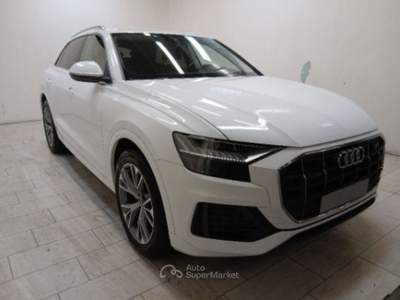 Audi Q8 50 TDI 286CV quattro tiptronic Sport Bianco usata Fossano