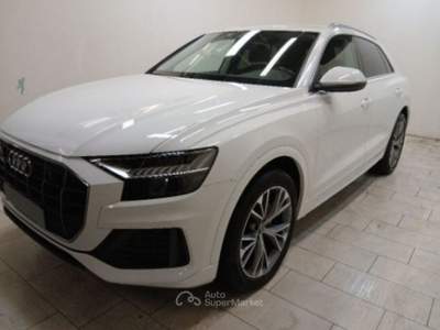 Audi Q8 50 TDI 286CV quattro tiptronic Sport Bianco usata Fossano