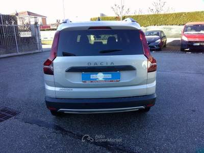 Dacia Jogger 1.0 TCe GPL 100 CV 5 posti Comfort Grigio usata Fossano