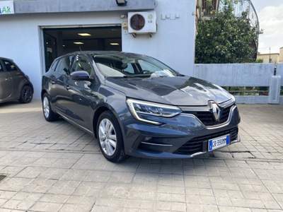 Renault Mégane Mégane Sporter Blue dCi 115 CV EDC Equilibre Grigio usata Oristano