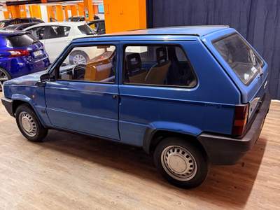 Fiat Panda UNICO PROPRIETARIO ADATTA A NEOPATENTATI CON SOLI 39.863 km Blu/Azzurro usata Roma