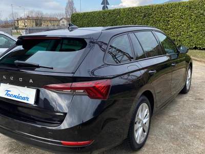 Skoda Octavia 2.0 TDI EVO SCR 150 CV Wagon Sportline Nero usata Torre Boldone
