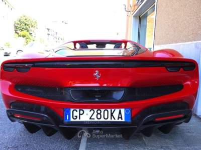 Ferrari 296 LIFT-SED.EL.VENT.-CAM-CARBONIO Rosso usata Savona