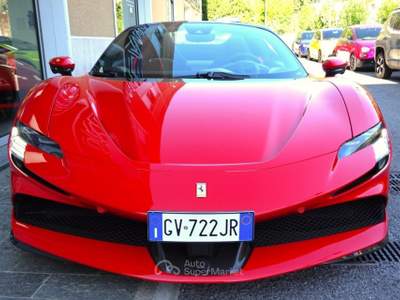 Ferrari SF90 Spider CON PIU' DI € 100.000 DI OPTIONALS Rosso usata Savona