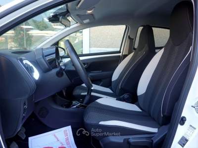 Peugeot 108 VTi 68 5 porte Collection UNICOPROPRIETARIO Bianco usata Savona