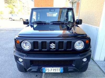 Suzuki Jimny 1.5 5MT Top UNIPRO GANCIO TRAINO OK NEOPATENTATI Nero usata Savona