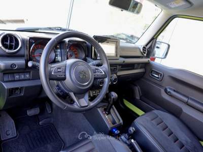 Suzuki Jimny 1.5 AT Z-MODE PORTATUTTO-SCALETTA-GANCIO  Giallo usata Savona