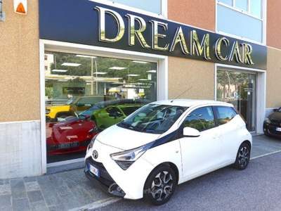 Toyota Aygo 1.0 VVT-i 72 CV 5 porte x-play MMT AUTOMATICA Bianco usata Savona