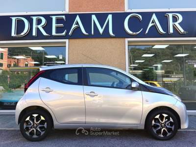 Toyota Aygo 1.0 VVT-i 72 CV 5 porte x-play OK NEOPATENATI Grigio usata Savona