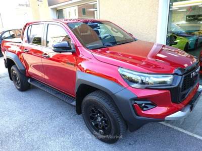 Toyota Hilux 2.8 D-4D A/T 4WD 4 porte Double Cab GR SPORT Rosso usata Savona