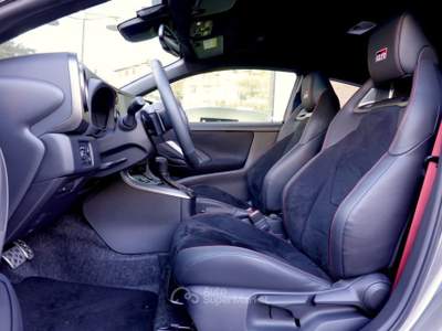 Toyota Yaris 1.6 Turbo 3 porte GR Yaris Circuit DAT-NEW MODEL Grigio usata Savona