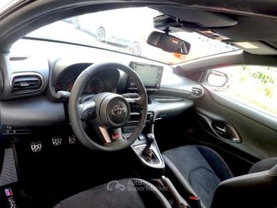 Toyota Yaris 1.6 Turbo GR CIRCUIT-BIANCO PERLA Bianco usata Savona