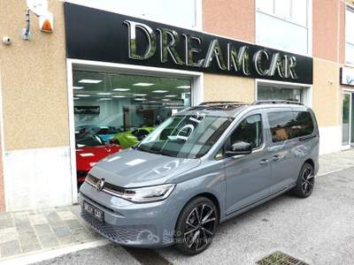 Volkswagen Caddy 2.0 TDI 122 CV DSG Style Maxi 7 POSTI DARK LABEL Grigio usata Savona