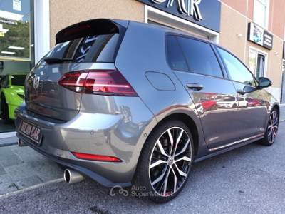Volkswagen Golf Performance 2.0 245CV DSG 5p. DCC-ALCANTARA-19" Grigio usata Savona