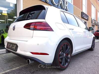 Volkswagen Golf Performance 2.0 245CV DSG 5p. DCC-TETTO-ALCANT Bianco usata Savona