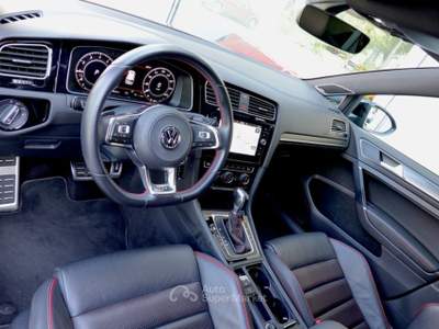Volkswagen Golf Performance 2.0 245CV DSG 5p. PELLE-19"-DYNAUDIO Nero usata Savona