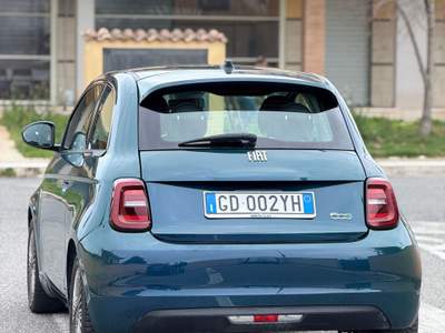 Fiat 500e 42 kWh Icon INTEGRITA' BATTERIA CERTIFICATA FIAT Blu/Azzurro usata Fiumicino