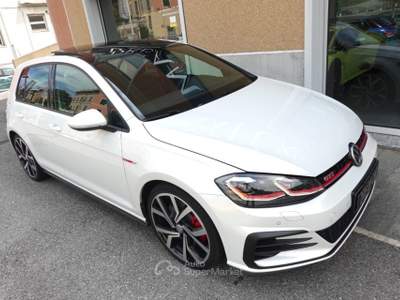 Volkswagen Golf Performance 2.0 245CV DSG 5p. TETTO-PELLE-19" Bianco usata Savona
