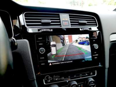 Volkswagen Golf Performance 2.0 245CV DSG 5p. TETTO-PELLE-19" Bianco usata Savona