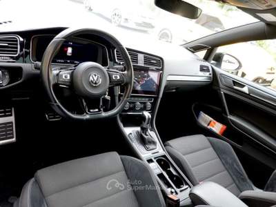 Volkswagen Golf 2.0 TSI DSG 4MOTION 3p. BMT - AKRAPOVIC Bianco usata Savona