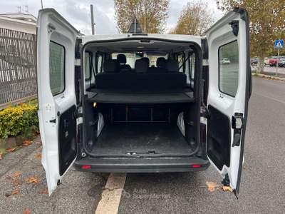 Nissan Primastar 9 POSTI CON DOPPIA PORTA LATERALE!! Bianco usata Fiumicino