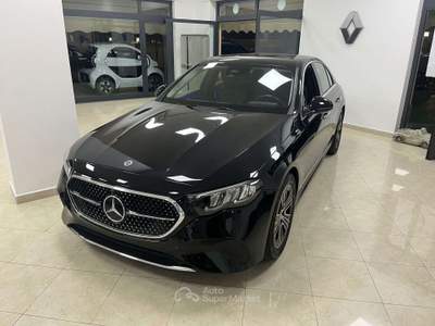 Mercedes-Benz Classe E E 220 d Advanced auto Nero usata Fiumicino