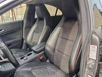 Mercedes-Benz CLA Mercedes-Benz CLA-Class CLA 200 D Business Line #9325 Grigio usata Novara