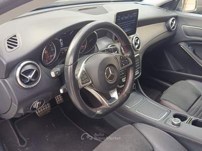 Mercedes-Benz CLA Mercedes-Benz CLA-Class CLA 200 D Business Line #9325 Grigio usata Novara