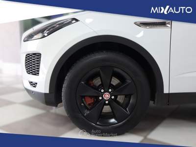 Jaguar E-Pace 2.0D I4 AWD 150CV AUTO Bianco usata Latina