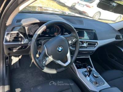 BMW Serie 3 320d 320 320d 48V Touring Luxury Nero usata VILLORBA