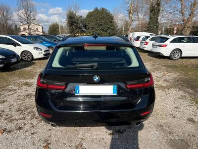 BMW Serie 3 320d 320 320d 48V Touring Luxury Nero usata VILLORBA