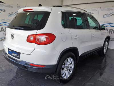 Volkswagen Tiguan Tiguan 2.0 tdi Sport&Style 4motion dsg Bianco usata Limatola