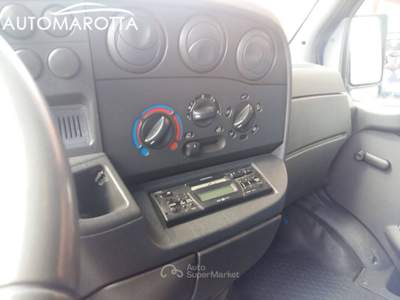 Iveco Daily TETTO ALTO PASSO MEDIO Blu/Azzurro usata Limatola