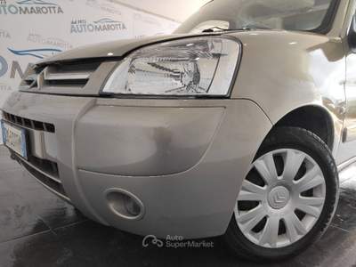 Citroen Berlingo 1.6 16v Seduction Giallo usata Limatola
