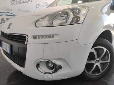 Peugeot Partner Partner t. 1.6 bluehdi Active 100cv Bianco usata Limatola