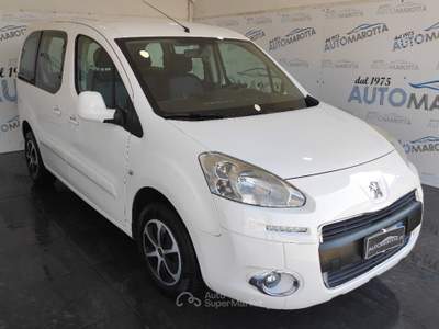 Peugeot Partner Partner t. 1.6 bluehdi Active 100cv Bianco usata Limatola