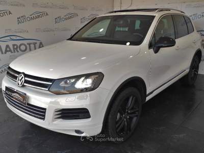 Volkswagen Touareg 3.0 V6 tdi Executive TETTO! FARI A LED! Bianco usata Limatola Volkswagen Touareg 3.0 V6 tdi Executive TETTO! FARI A LED! Bianco usata Limatola