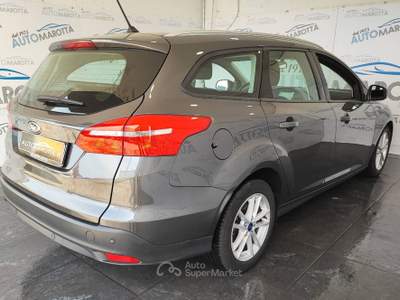 Ford Focus Focus SW 1.5 tdci Titanium Business s&s 120cv powershift Grigio usata Limatola