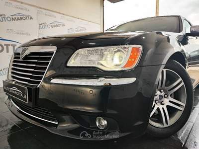 Lancia Thema 3.0 V6 mjt II Platinum 239cv auto Nero usata Limatola