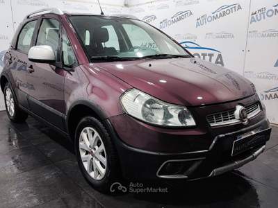 Fiat Sedici 1.6 16v Dynamic 4x4 120cv Rosso usata Limatola