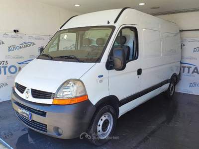 Renault Master T35 2.5 dci 120cv L2H2 Gener. CLIMA! Bianco usata Limatola