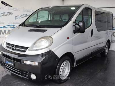 Opel Vivaro 1.9 cdti combi p.c. Argento usata Limatola Opel Vivaro 1.9 cdti combi p.c. Argento usata Limatola