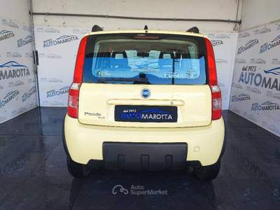 Fiat Panda 1.2 Climbing 4x4 Giallo usata Limatola