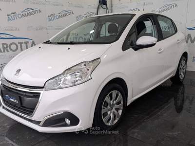 Peugeot 208  Bianco usata Limatola