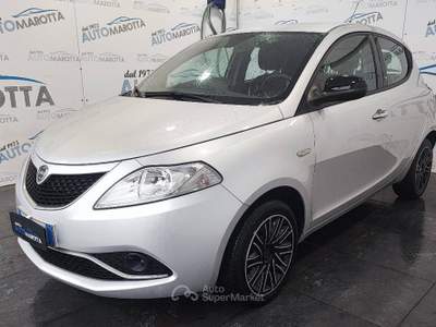 Lancia Ypsilon 1.3 mjt Mya s&s 95cv Argento usata Limatola Lancia Ypsilon 1.3 mjt Mya s&s 95cv Argento usata Limatola